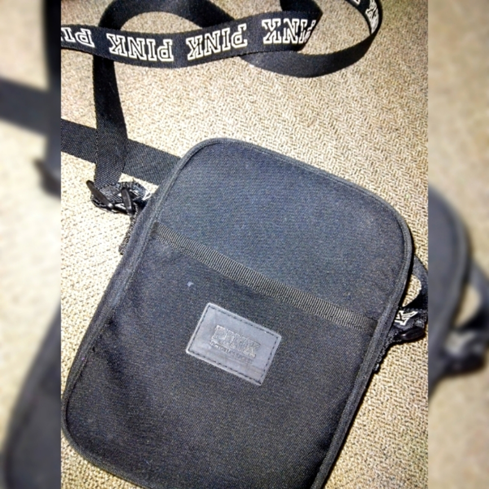 PINK BRAND CROSSBODY BAG - NYLON - BLACK